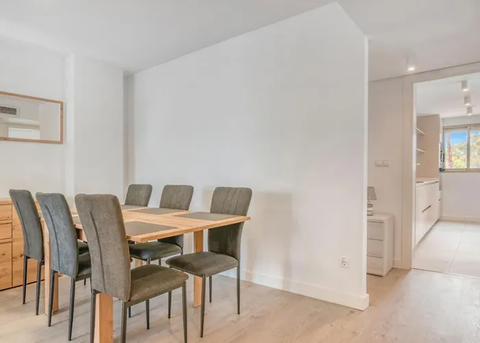 Familiar En Appartamento